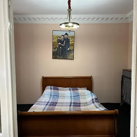 Apartment Center