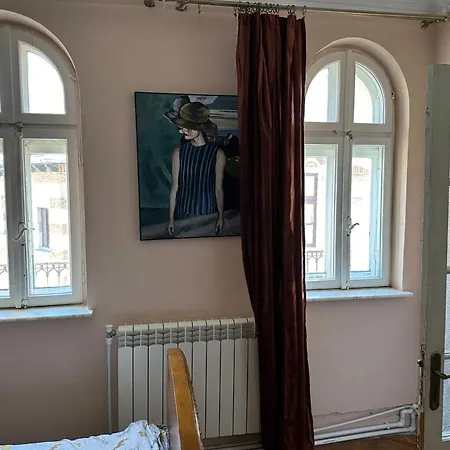 Apartment Center *